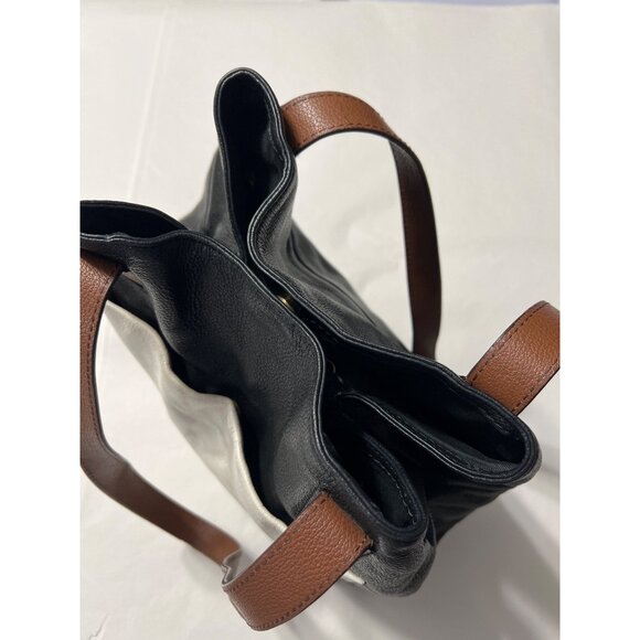 Fossil Leather Shoulder Tote - Picture 4 of 10